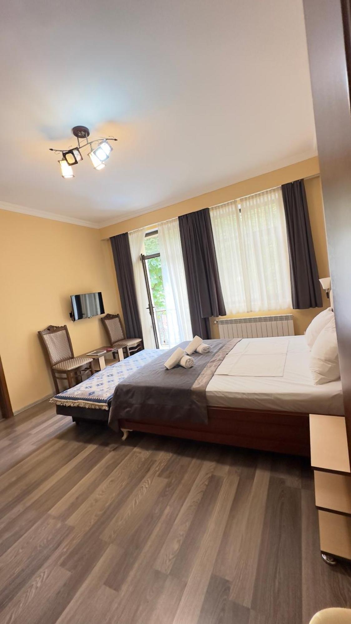 Yaffle Inn Shaki Boutique Hotel Şǝki Zewnętrze zdjęcie