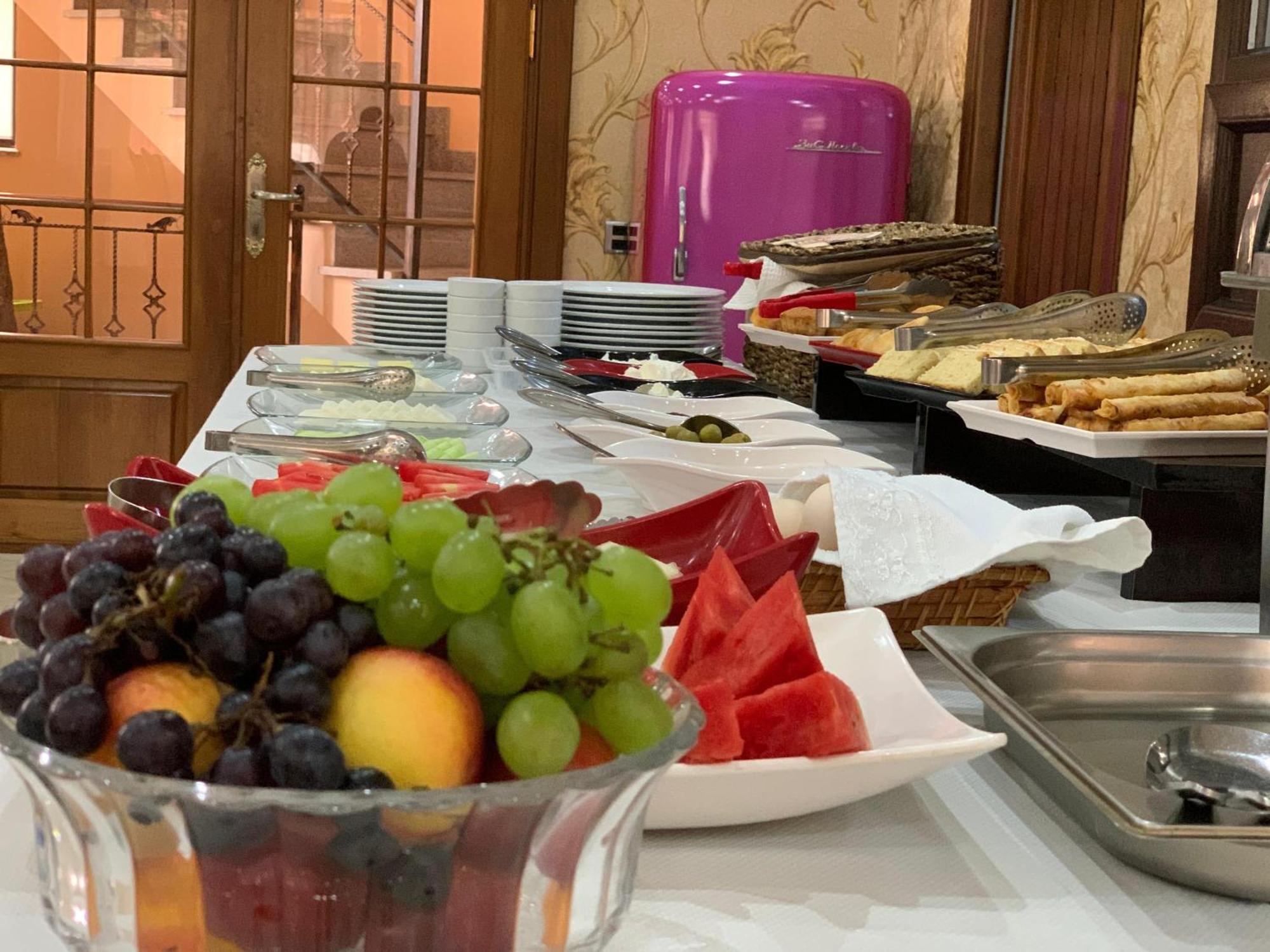 Yaffle Inn Shaki Boutique Hotel Şǝki Zewnętrze zdjęcie