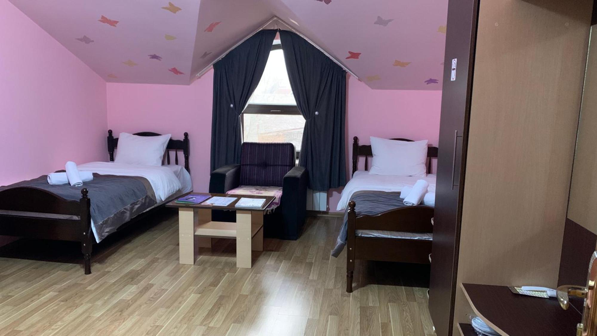 Yaffle Inn Shaki Boutique Hotel Şǝki Pokój zdjęcie