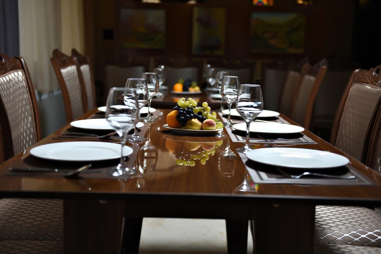 Yaffle Inn Shaki Boutique Hotel Şǝki Zewnętrze zdjęcie